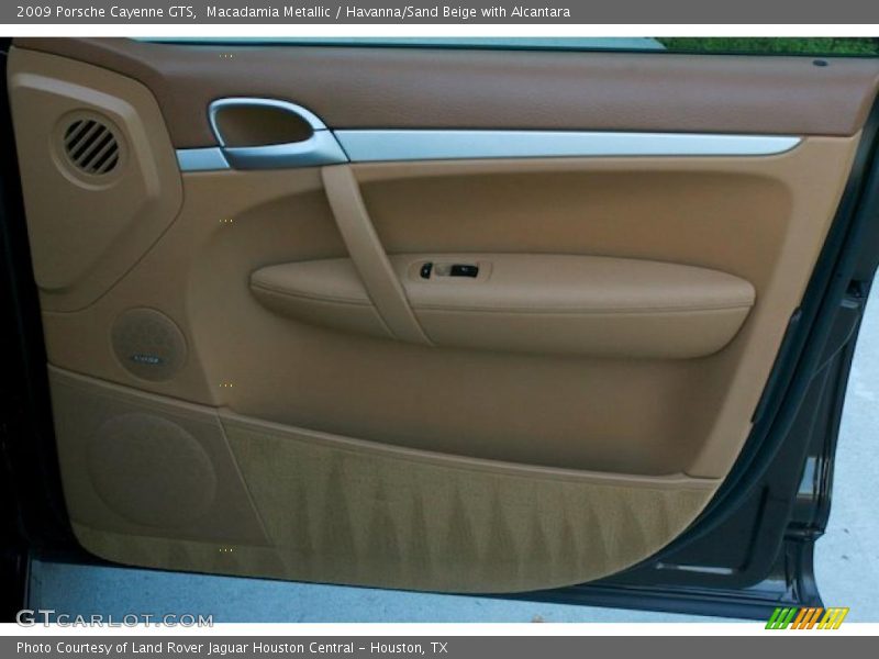 Macadamia Metallic / Havanna/Sand Beige with Alcantara 2009 Porsche Cayenne GTS