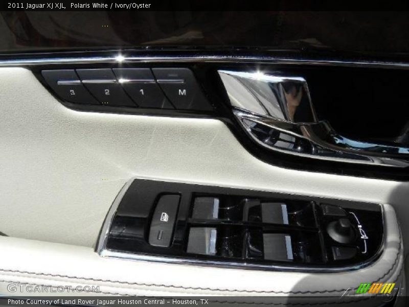 Polaris White / Ivory/Oyster 2011 Jaguar XJ XJL
