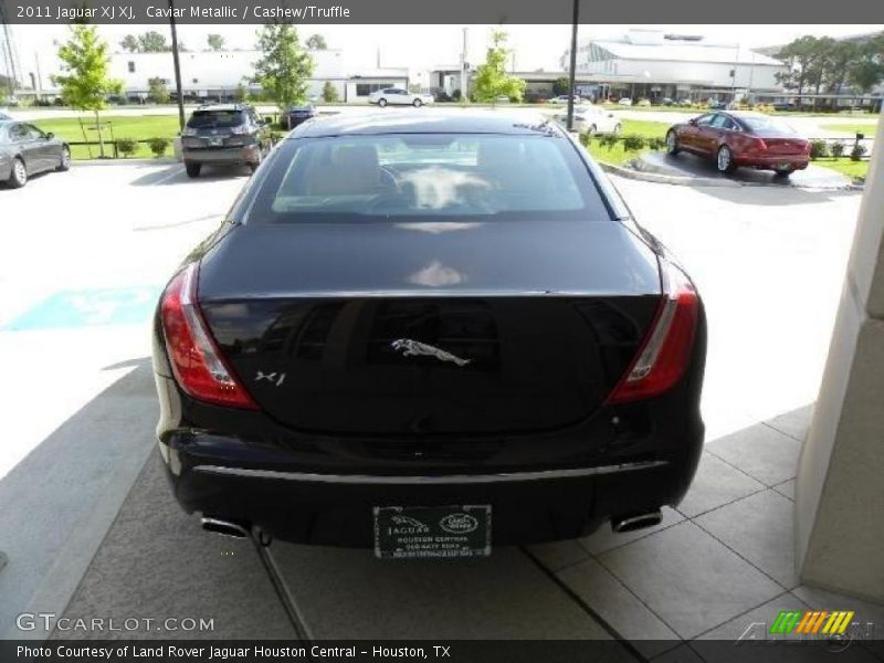 Caviar Metallic / Cashew/Truffle 2011 Jaguar XJ XJ