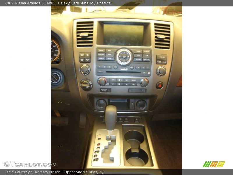 Galaxy Black Metallic / Charcoal 2009 Nissan Armada LE 4WD