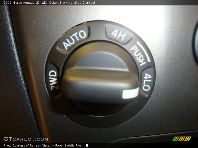 Galaxy Black Metallic / Charcoal 2009 Nissan Armada LE 4WD