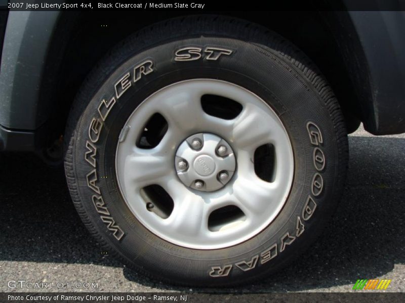 Black Clearcoat / Medium Slate Gray 2007 Jeep Liberty Sport 4x4