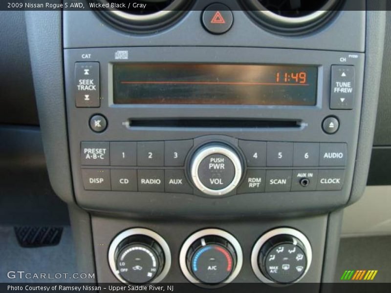 Wicked Black / Gray 2009 Nissan Rogue S AWD