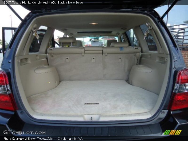 Black / Ivory Beige 2007 Toyota Highlander Limited 4WD