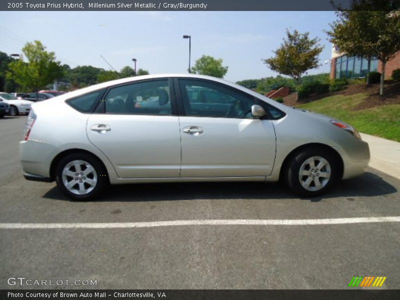 Millenium Silver Metallic / Gray/Burgundy 2005 Toyota Prius Hybrid