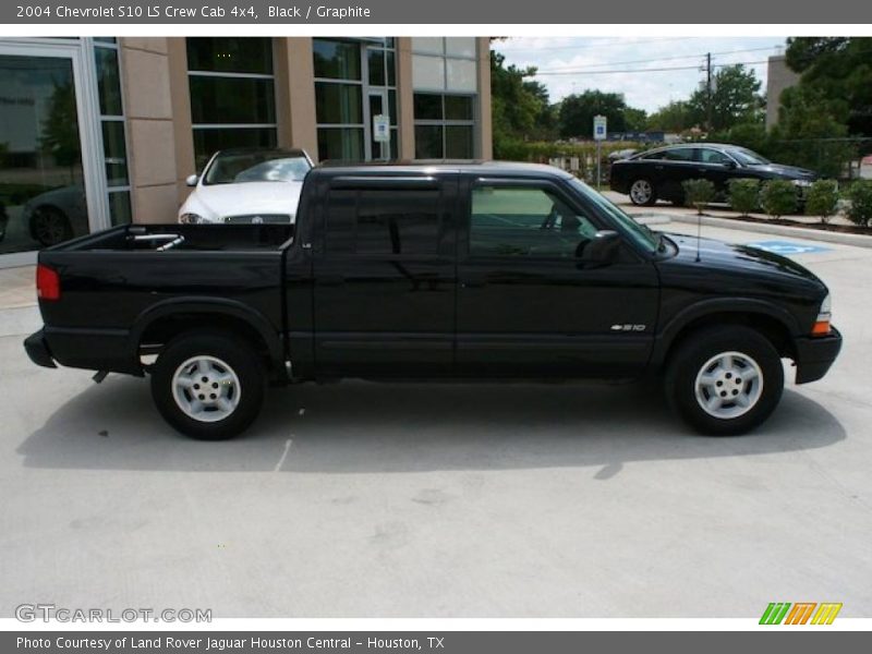 Black / Graphite 2004 Chevrolet S10 LS Crew Cab 4x4