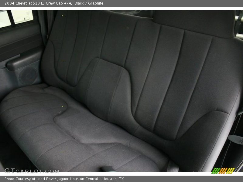 Black / Graphite 2004 Chevrolet S10 LS Crew Cab 4x4