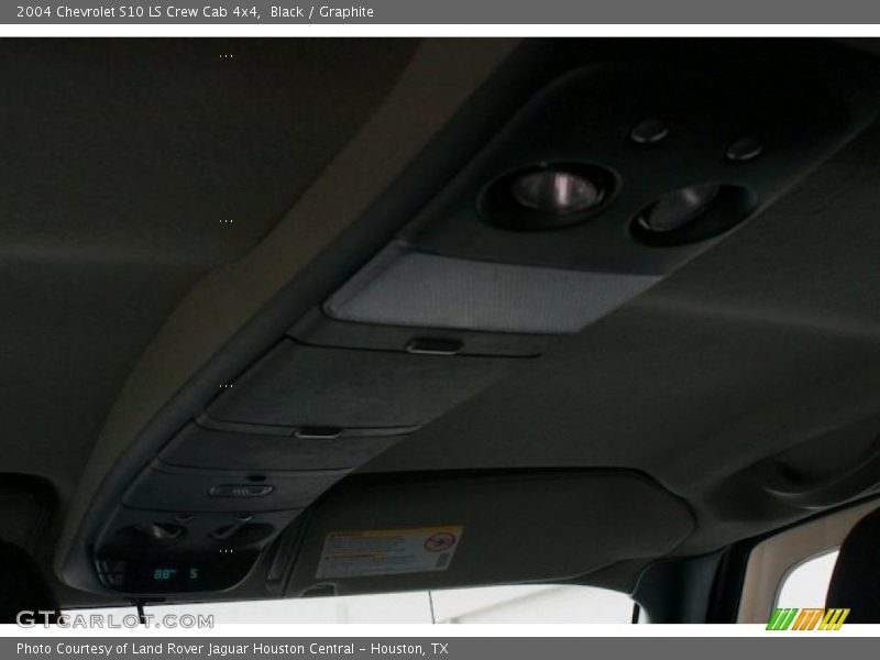 Black / Graphite 2004 Chevrolet S10 LS Crew Cab 4x4