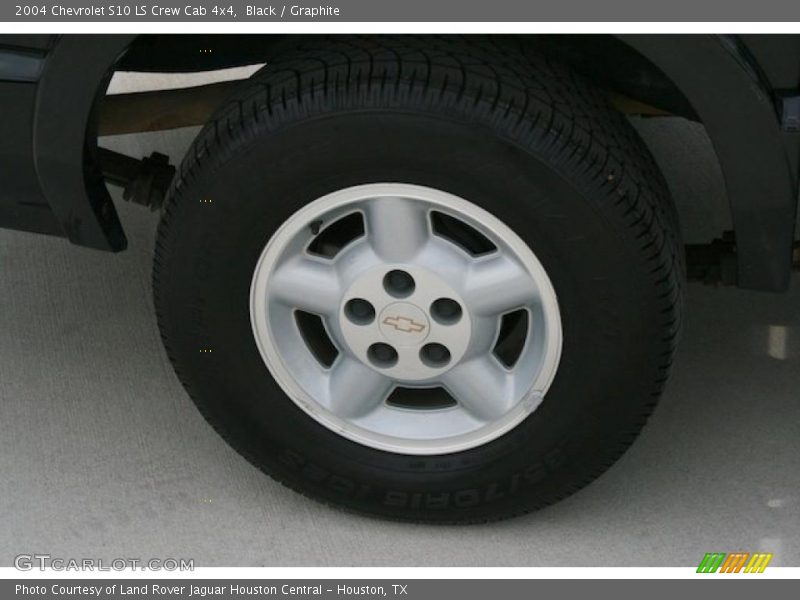 Black / Graphite 2004 Chevrolet S10 LS Crew Cab 4x4