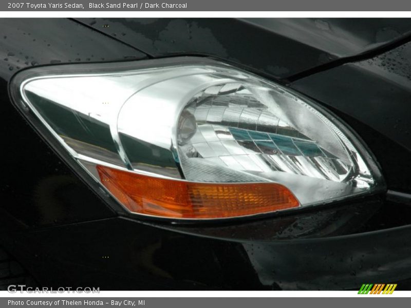 Black Sand Pearl / Dark Charcoal 2007 Toyota Yaris Sedan