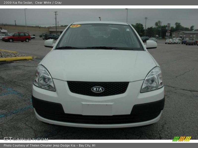 Clear White / Gray 2009 Kia Rio Sedan