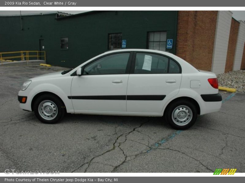 Clear White / Gray 2009 Kia Rio Sedan