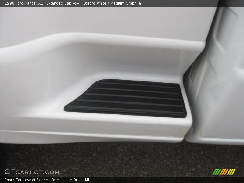 Oxford White / Medium Graphite 1998 Ford Ranger XLT Extended Cab 4x4