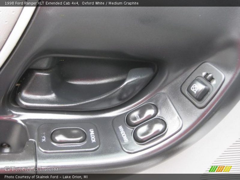 Oxford White / Medium Graphite 1998 Ford Ranger XLT Extended Cab 4x4