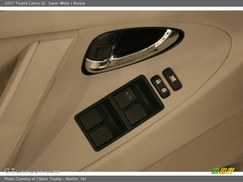 Super White / Bisque 2007 Toyota Camry LE