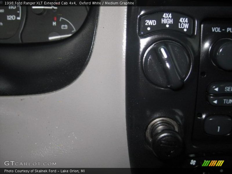 Oxford White / Medium Graphite 1998 Ford Ranger XLT Extended Cab 4x4