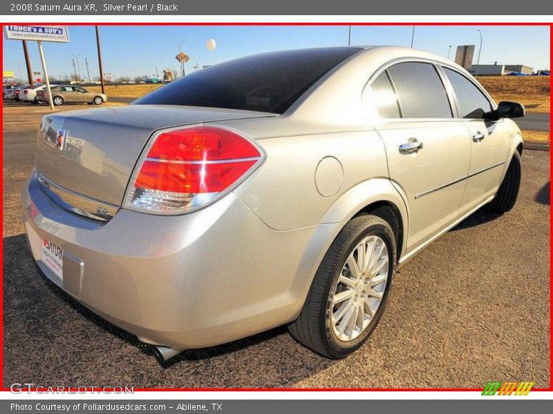 Silver Pearl / Black 2008 Saturn Aura XR
