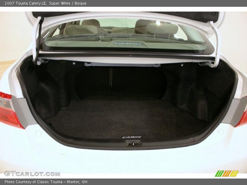 Super White / Bisque 2007 Toyota Camry LE
