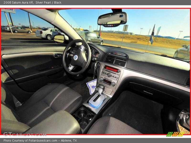 Silver Pearl / Black 2008 Saturn Aura XR