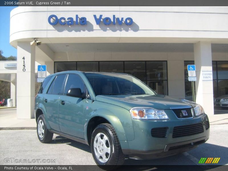 Cypress Green / Tan 2006 Saturn VUE