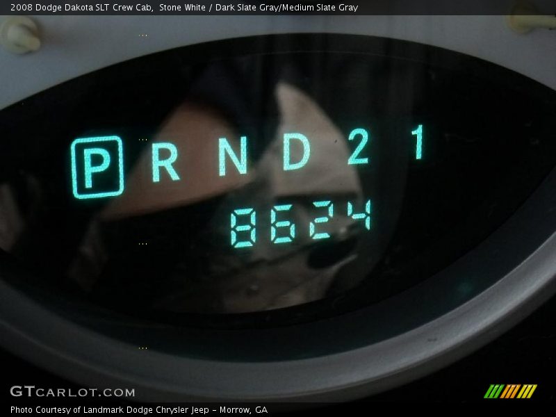 Stone White / Dark Slate Gray/Medium Slate Gray 2008 Dodge Dakota SLT Crew Cab