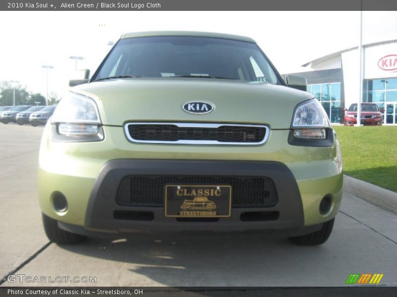 Alien Green / Black Soul Logo Cloth 2010 Kia Soul +
