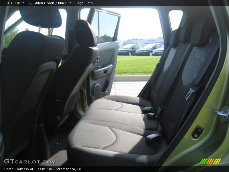 Alien Green / Black Soul Logo Cloth 2010 Kia Soul +