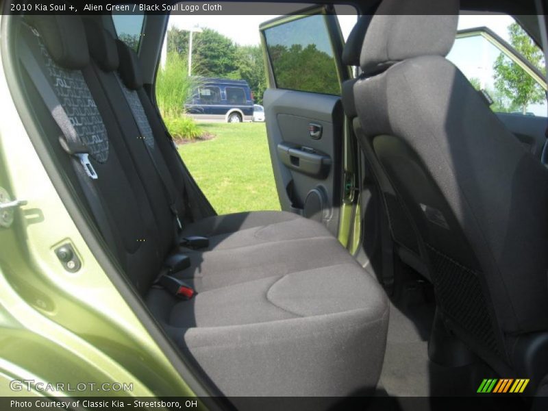 Alien Green / Black Soul Logo Cloth 2010 Kia Soul +
