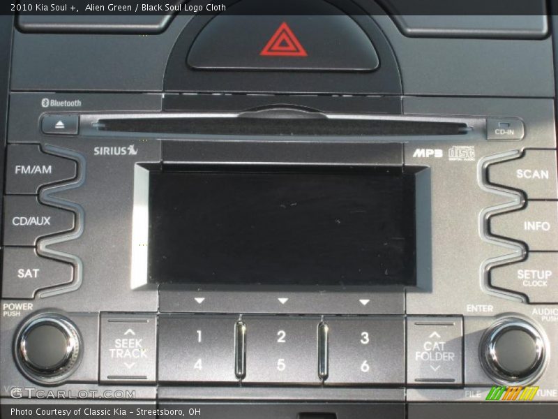 Alien Green / Black Soul Logo Cloth 2010 Kia Soul +