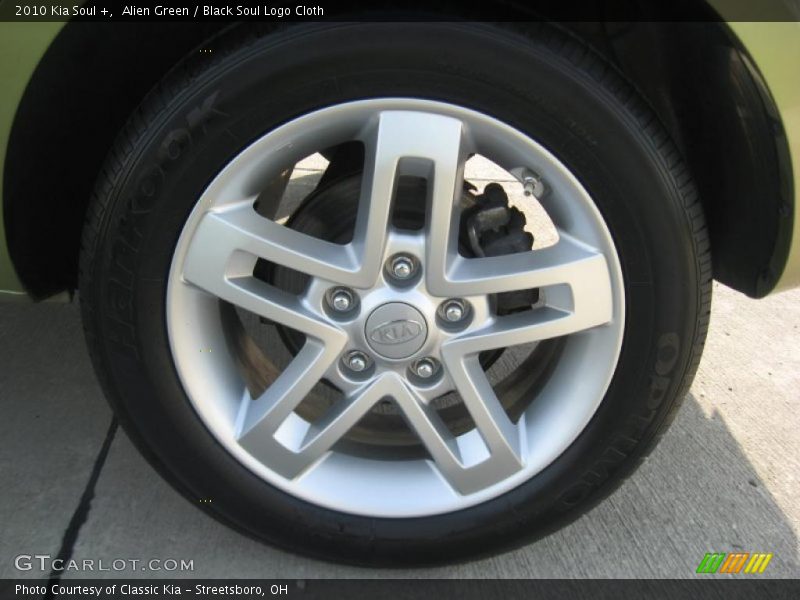 Alien Green / Black Soul Logo Cloth 2010 Kia Soul +