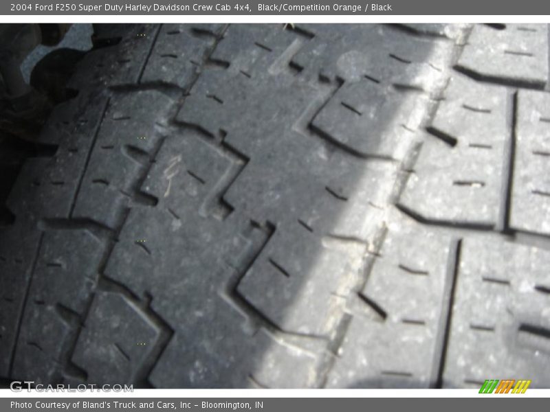 Black/Competition Orange / Black 2004 Ford F250 Super Duty Harley Davidson Crew Cab 4x4