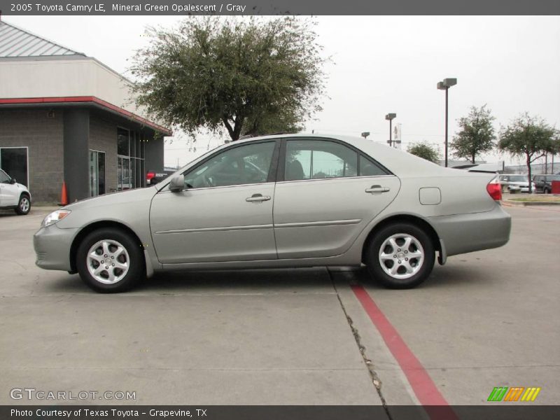 Mineral Green Opalescent / Gray 2005 Toyota Camry LE
