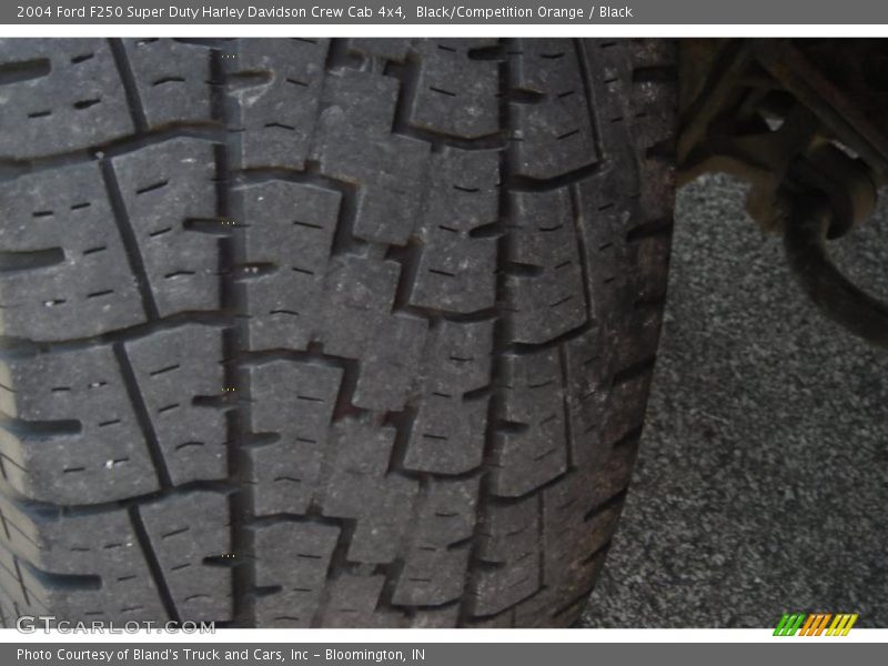 Black/Competition Orange / Black 2004 Ford F250 Super Duty Harley Davidson Crew Cab 4x4