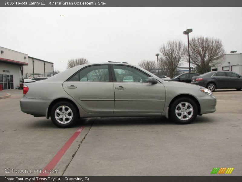 Mineral Green Opalescent / Gray 2005 Toyota Camry LE