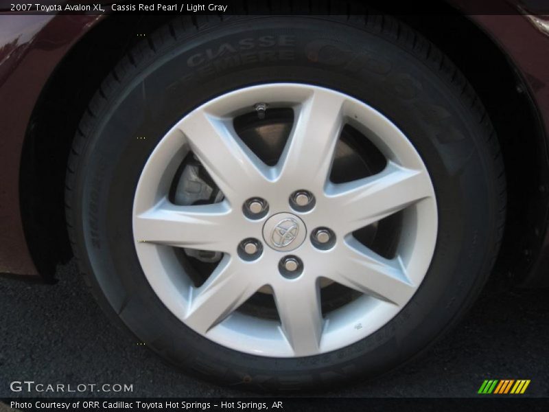 Cassis Red Pearl / Light Gray 2007 Toyota Avalon XL