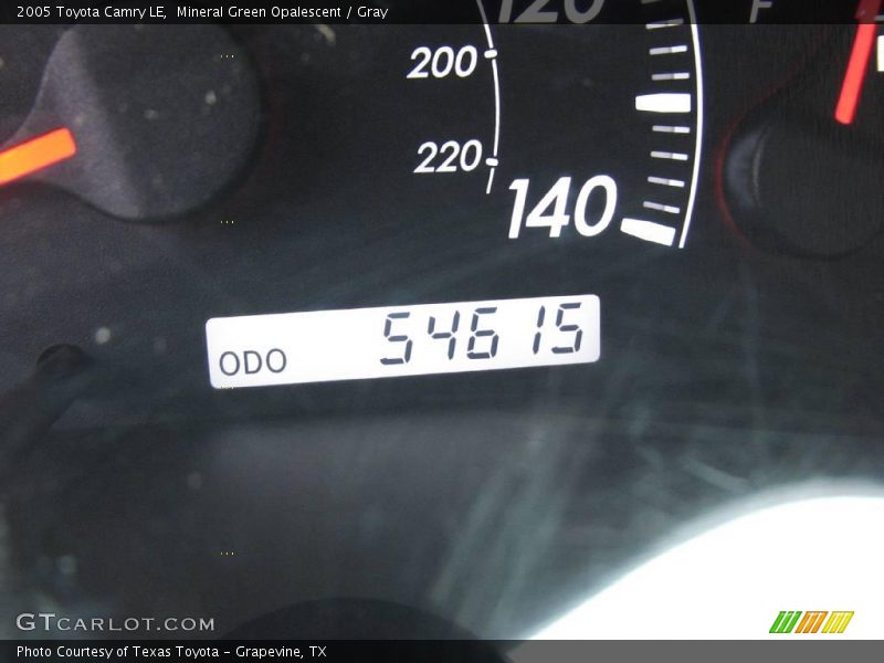 Mineral Green Opalescent / Gray 2005 Toyota Camry LE