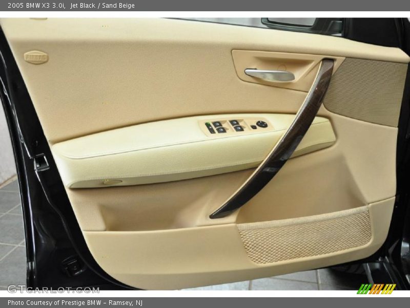 Jet Black / Sand Beige 2005 BMW X3 3.0i