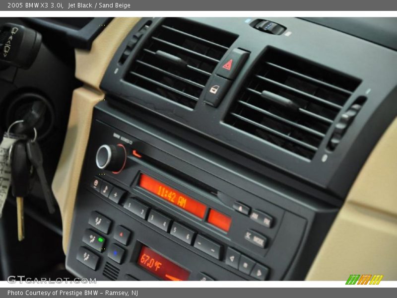 Jet Black / Sand Beige 2005 BMW X3 3.0i