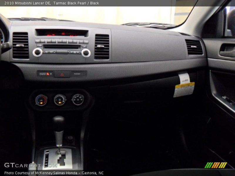 Tarmac Black Pearl / Black 2010 Mitsubishi Lancer DE