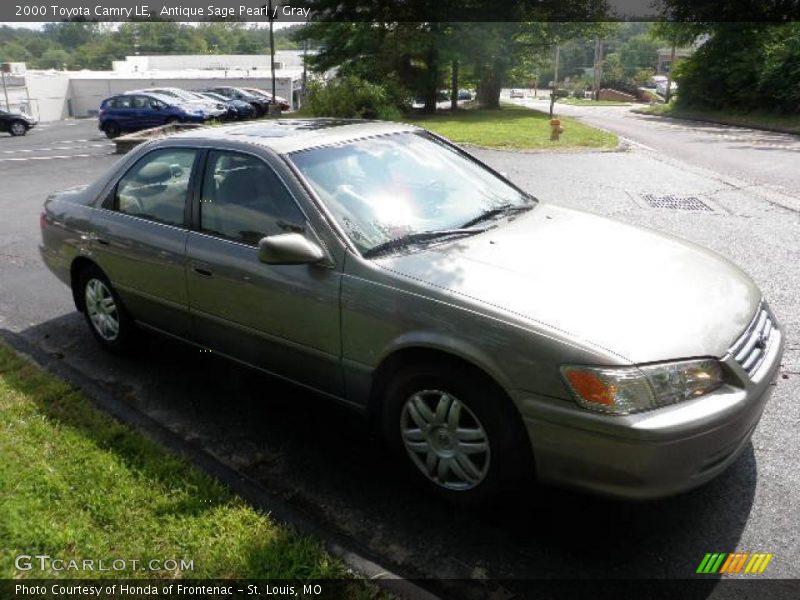 Antique Sage Pearl / Gray 2000 Toyota Camry LE