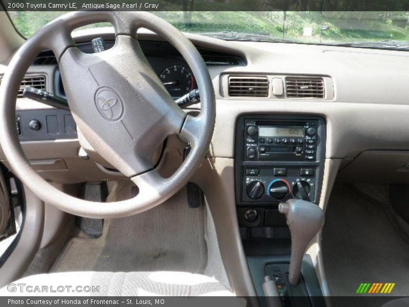 Antique Sage Pearl / Gray 2000 Toyota Camry LE