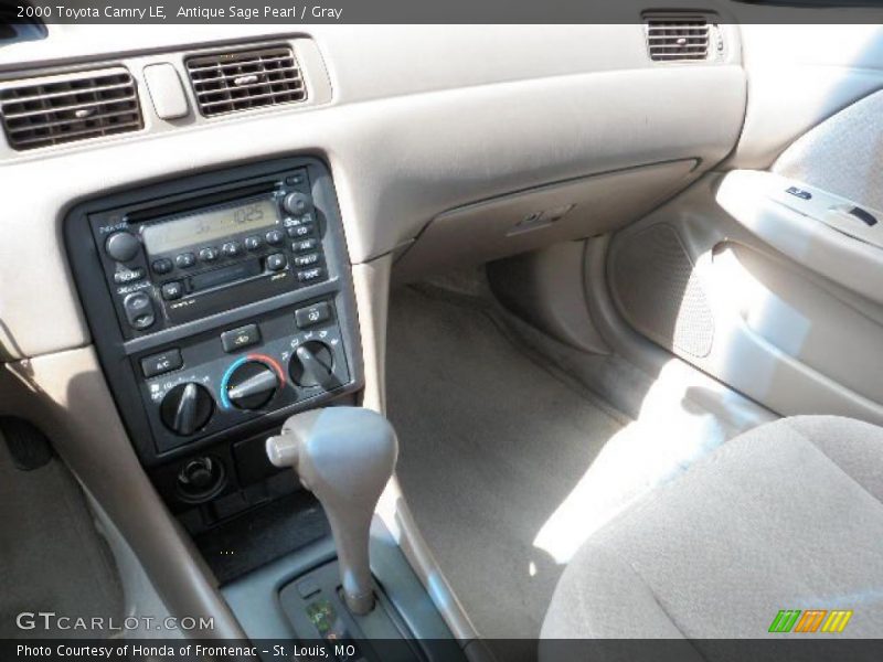 Antique Sage Pearl / Gray 2000 Toyota Camry LE