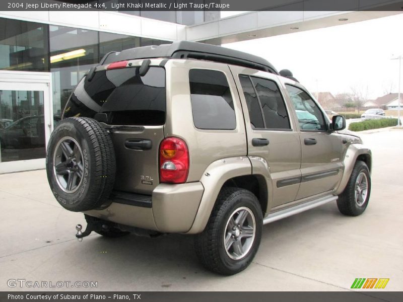 Light Khaki Metallic / Light Taupe/Taupe 2004 Jeep Liberty Renegade 4x4