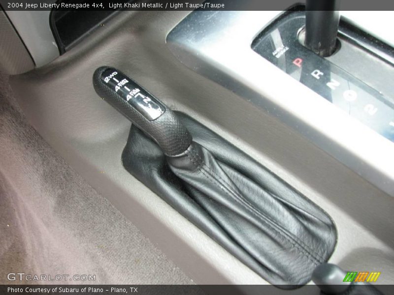 Light Khaki Metallic / Light Taupe/Taupe 2004 Jeep Liberty Renegade 4x4