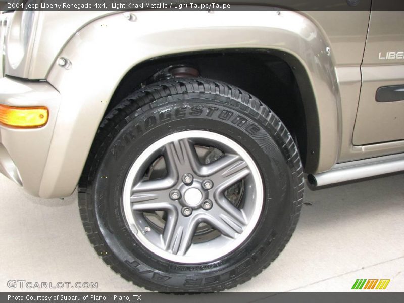 Light Khaki Metallic / Light Taupe/Taupe 2004 Jeep Liberty Renegade 4x4