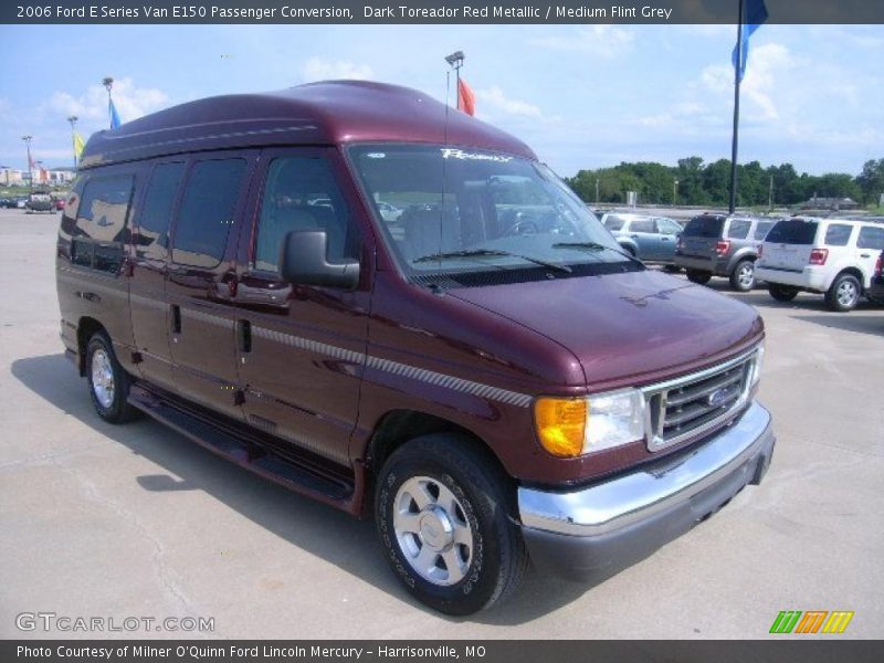 Dark Toreador Red Metallic / Medium Flint Grey 2006 Ford E Series Van E150 Passenger Conversion