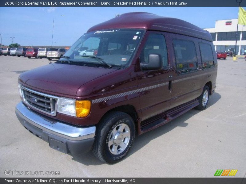Dark Toreador Red Metallic / Medium Flint Grey 2006 Ford E Series Van E150 Passenger Conversion