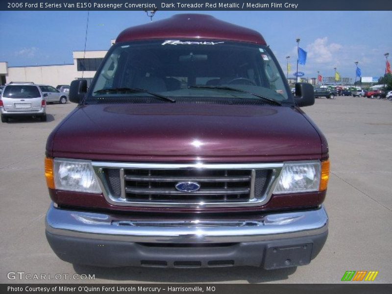 Dark Toreador Red Metallic / Medium Flint Grey 2006 Ford E Series Van E150 Passenger Conversion
