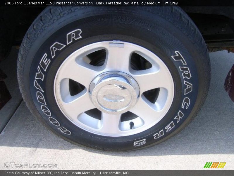 Dark Toreador Red Metallic / Medium Flint Grey 2006 Ford E Series Van E150 Passenger Conversion
