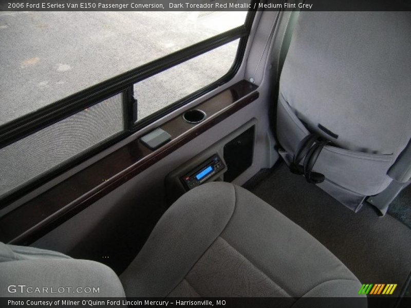 Dark Toreador Red Metallic / Medium Flint Grey 2006 Ford E Series Van E150 Passenger Conversion